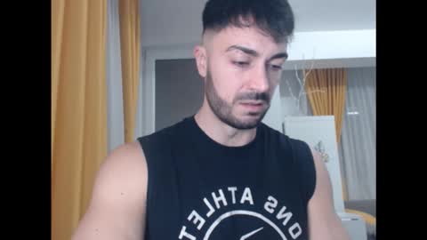 Snapshot of julianroyce chatting on November 21, 11:25 pm JulianRoyce online show from November 21, 11:25 pm