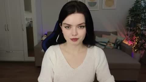 Snapshot of juliaortega_ chatting on July 12, 8:27 am Julia online show from July 12, 8:27 am