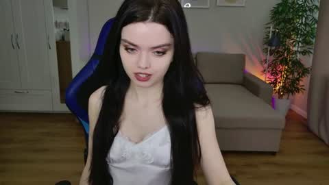 Snapshot of juliaortega_ chatting on July 26, 8:43 am Julia online show from July 26, 8:43 am