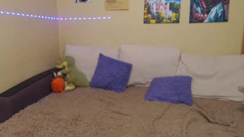 Jul online show from December 23, 5:11 pm