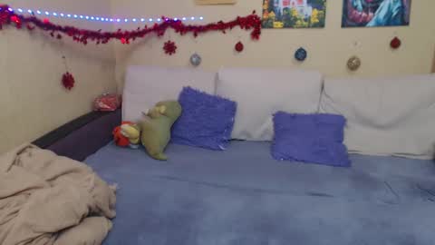 Jul online show from December 28, 4:09 pm
