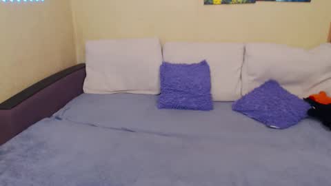 Jul online show from October 12, 3:00 pm