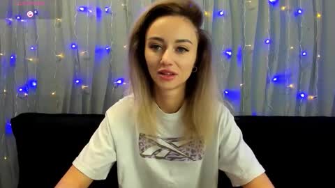 Yulya online show from November 15, 3:26 am