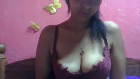 julie0612 online show from November 29, 6:11 pm