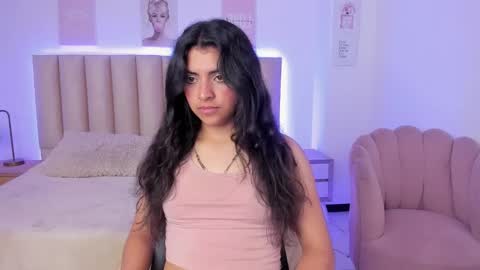 Snapshot of julie_devani chatting on November 26, 9:05 pm julie_devani online show from November 26, 9:05 pm