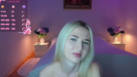julieblazex online show from June 17, 8:21 pm