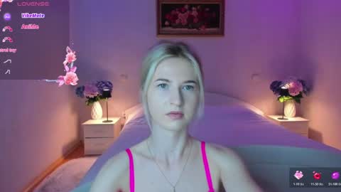 julieblazex online show from June 29, 9:04 pm
