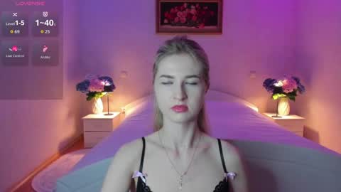 julieblazex online show from July 31, 8:41 pm