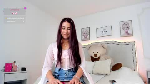 Snapshot of juliee_ross chatting on July 22, 1:36 pm juliee_ross online show from July 22, 1:36 pm