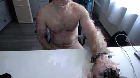 julienneedyou online show from November 12, 9:53 am