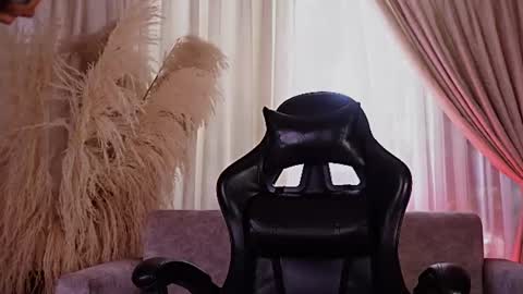 Julien online show from July 31, 12:15 pm