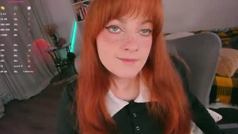 Snapshot of juliet_schoolgirl chatting on July 8, 3:27 pm Juliet online show from July 8, 3:27 pm