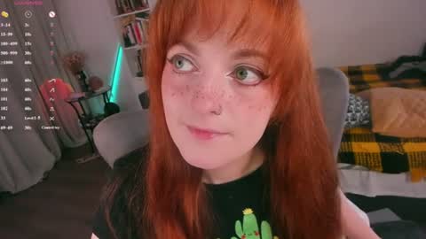 Snapshot of juliet_schoolgirl chatting on July 10, 12:41 pm Juliet online show from July 10, 12:41 pm