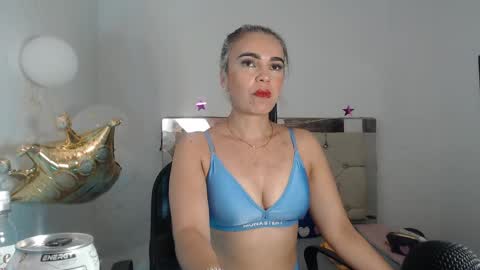 julieta__fox_ online show from January 22, 3:20 am