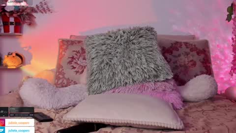 Juli  online show from January 22, 6:42 am