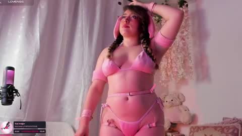 Juli  online show from March 8, 3:50 am