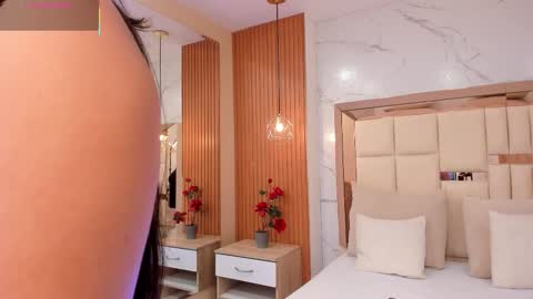 Snapshot of julieta_rose__ chatting on February 12, 10:27 pm online show from February 12, 10:27 pm
