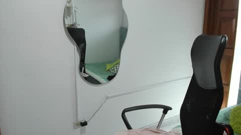 julieta_star69 online show from October 6, 7:22 pm