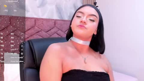Julieta  online show from April 21, 1:06 pm
