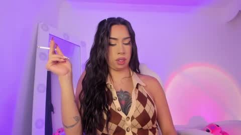 Snapshot of julietabomgv chatting on January 27, 2:20 am julietabomgv online show from January 27, 2:20 am