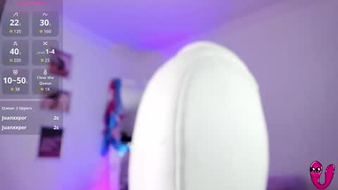 Snapshot of julietabomgv chatting on December 3, 7:16 am julietabomgv online show from December 3, 7:16 am