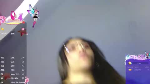 Snapshot of julietabrilla chatting on March 7, 9:38 pm Andrea online show from March 7, 9:38 pm