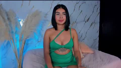 Snapshot of julietagames69 chatting on June 29, 1:01 am Julieth Gomez online show from June 29, 1:01 am
