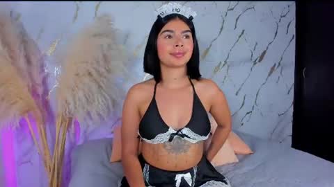 Snapshot of julietagames69 chatting on July 10, 2:38 am Julieth Gomez online show from July 10, 2:38 am