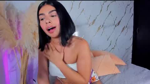 Snapshot of julietagames69 chatting on July 15, 3:12 am Julieth Gomez online show from July 15, 3:12 am
