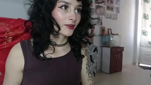 Snapshot of julietajaguar chatting on December 14, 2:21 pm Julieta Jaguar online show from December 14, 2:21 pm