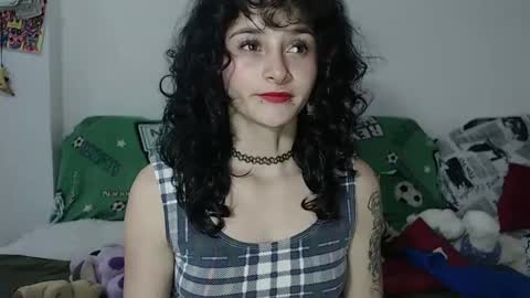 Snapshot of julietajaguar chatting on December 18, 1:34 pm Julieta Jaguar online show from December 18, 1:34 pm