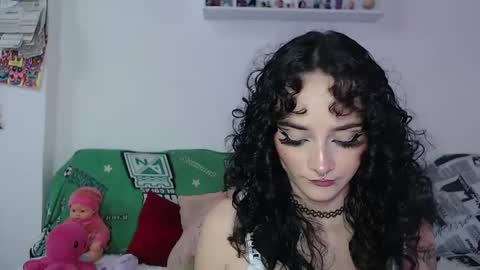 Snapshot of julietajaguar chatting on December 24, 2:01 pm Julieta Jaguar online show from December 24, 2:01 pm