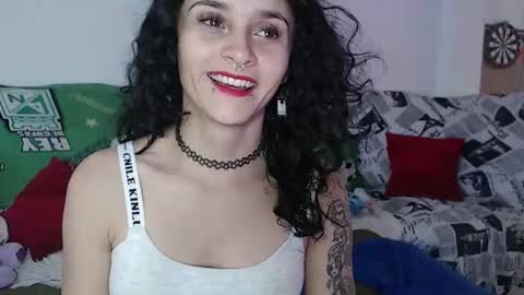 Snapshot of julietajaguar chatting on December 26, 2:37 pm Julieta Jaguar online show from December 26, 2:37 pm