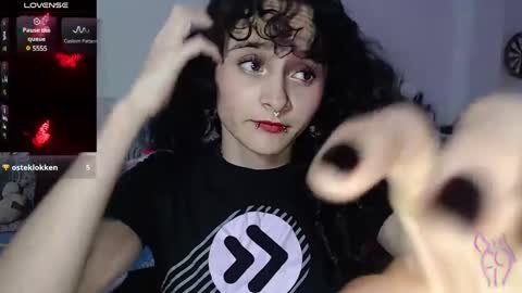 Snapshot of julietajaguar chatting on February 4, 12:00 pm Julieta Jaguar online show from February 4, 12:00 pm