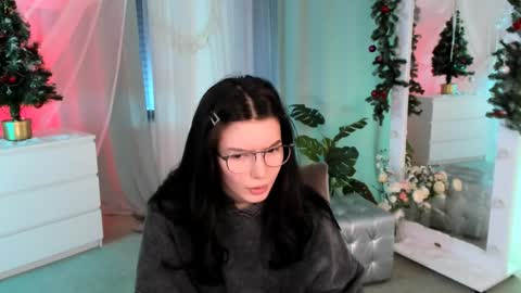 Julieta or Jully online show from January 5, 2:06 am