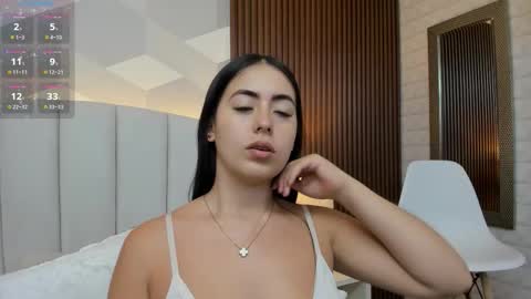 Snapshot of julietasantos__ chatting on October 29, 6:20 pm Julieta Santos online show from October 29, 6:20 pm