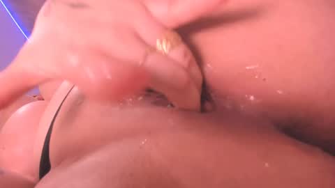 Snapshot of julietavargas chatting on December 23, 5:43 pm Julieta Vargas online show from December 23, 5:43 pm