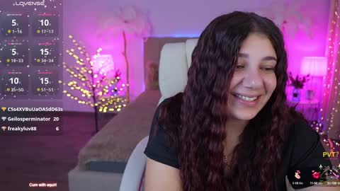 J U L I E T online show from January 9, 8:11 pm