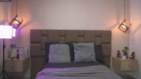 julieth_rojas online show from June 14, 4:36 am