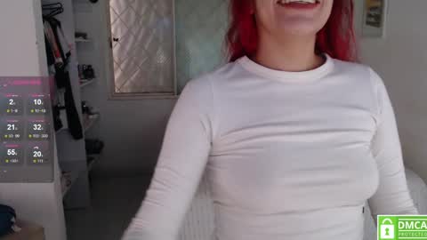 Snapshot of julieth_spencer1 chatting on March 28, 3:33 pm Julieta online show from March 28, 3:33 pm