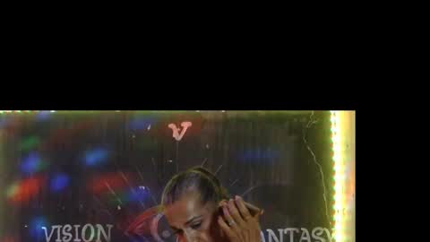 Julieth Wolf online show from January 26, 5:02 am