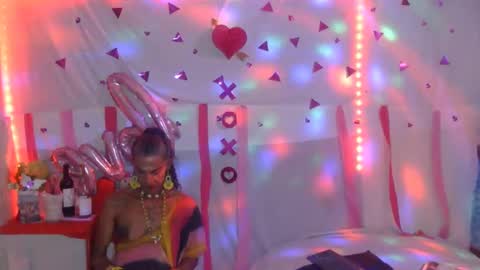 Julieth Wolf online show from February 13, 2:56 am