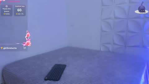 Snapshot of juliethmosss chatting on November 4, 8:52 pm Julieth online show from November 4, 8:52 pm