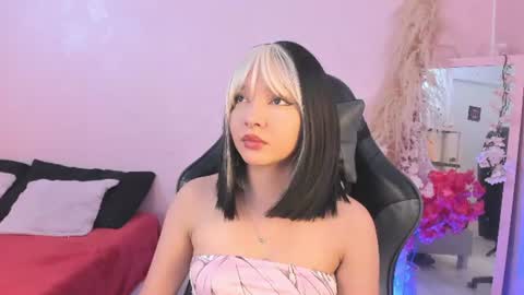 Julieth online show from July 25, 9:23 pm
