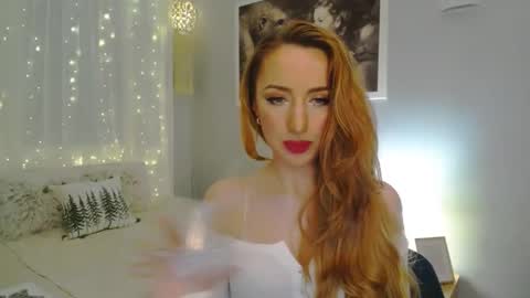 Snapshot of juliettesensual chatting on December 28, 6:50 pm JulietteSensual online show from December 28, 6:50 pm