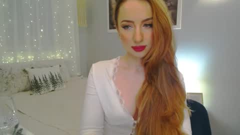 Snapshot of juliettesensual chatting on January 2, 3:08 pm JulietteSensual online show from January 2, 3:08 pm