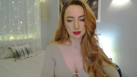 Snapshot of juliettesensual chatting on January 5, 6:24 pm JulietteSensual online show from January 5, 6:24 pm