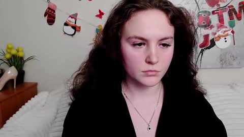 Julia online show from December 15, 2:54 pm