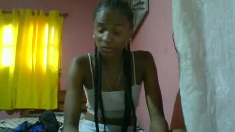 juliexexy online show from January 11, 2:36 pm