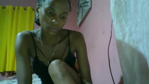 juliexexy online show from January 13, 6:59 pm